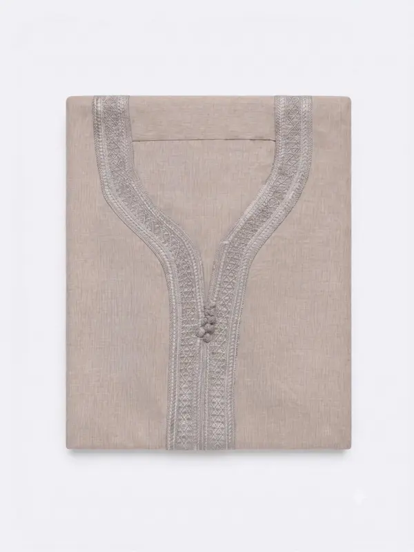 Beige M. Grå Thobe