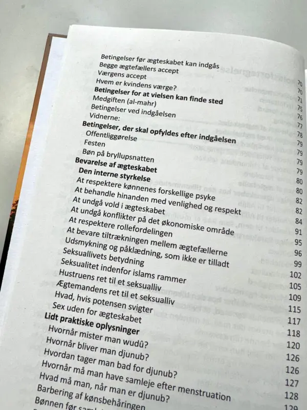 Ratschläge und Anleitungen zu Ehe und Zusammenleben