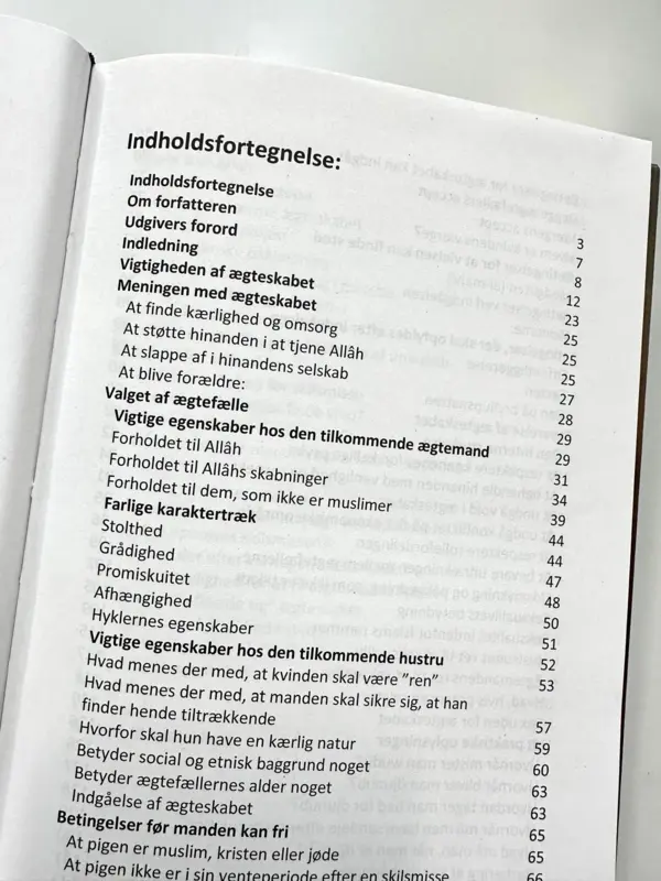 Ratschläge und Anleitungen zu Ehe und Zusammenleben