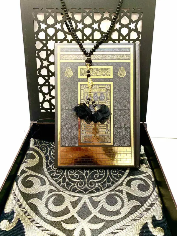 Kaaba Koran Gavesæt i Sort, med Træ Æske.