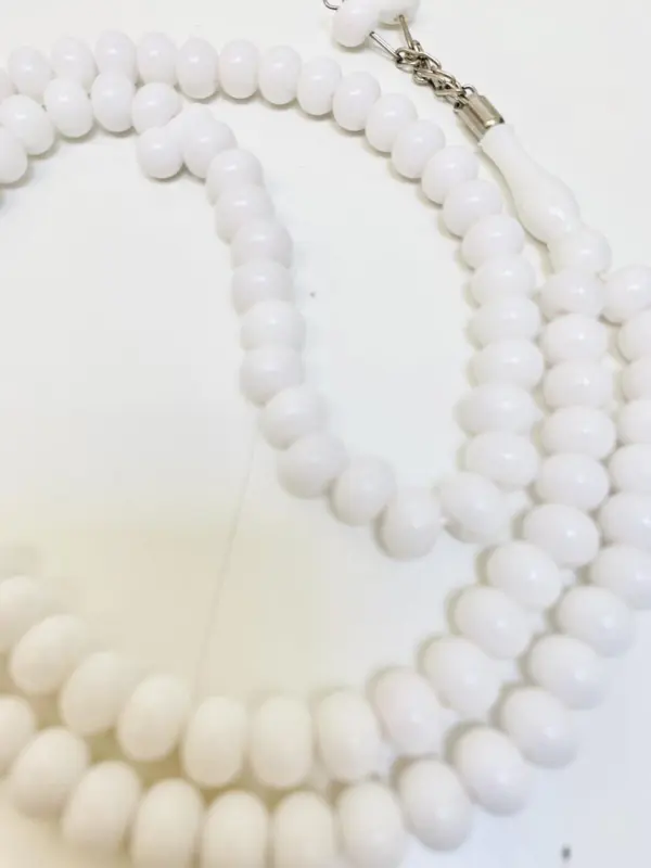 Hvid Tasbeeh med Stor Perler ( 99 perler)