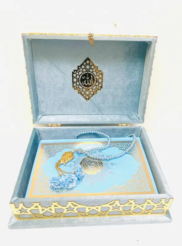 Stor Koran gaveæske i lyseblå med guld design