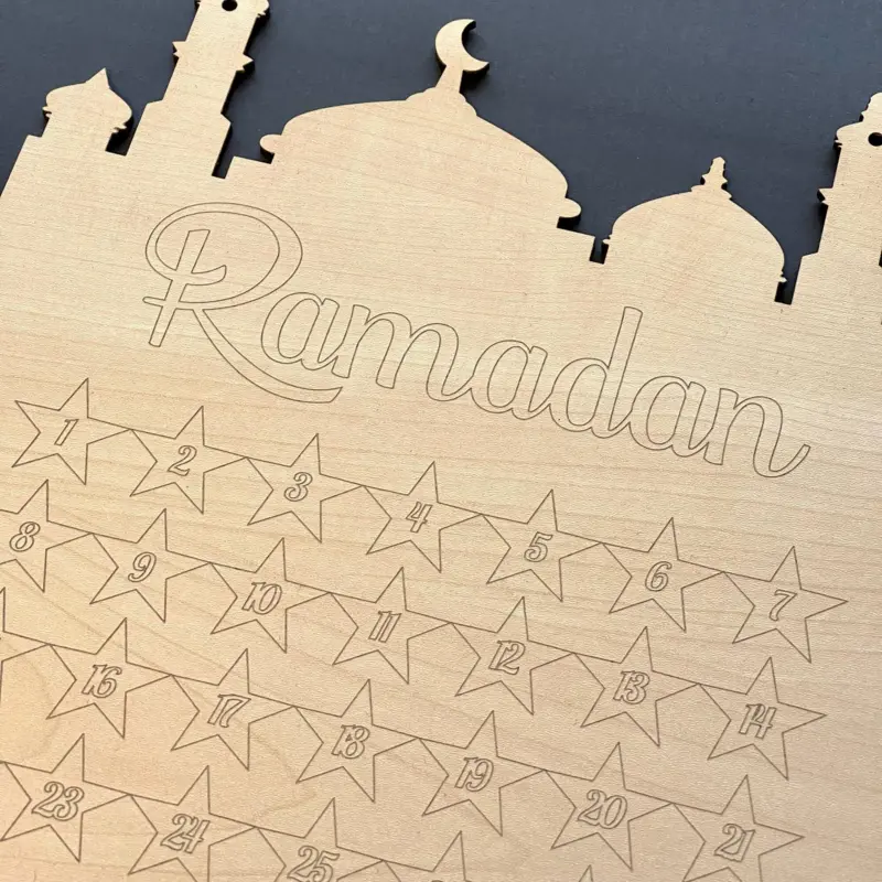 Ramadan nedtællingstavle i træ (håndlavet)