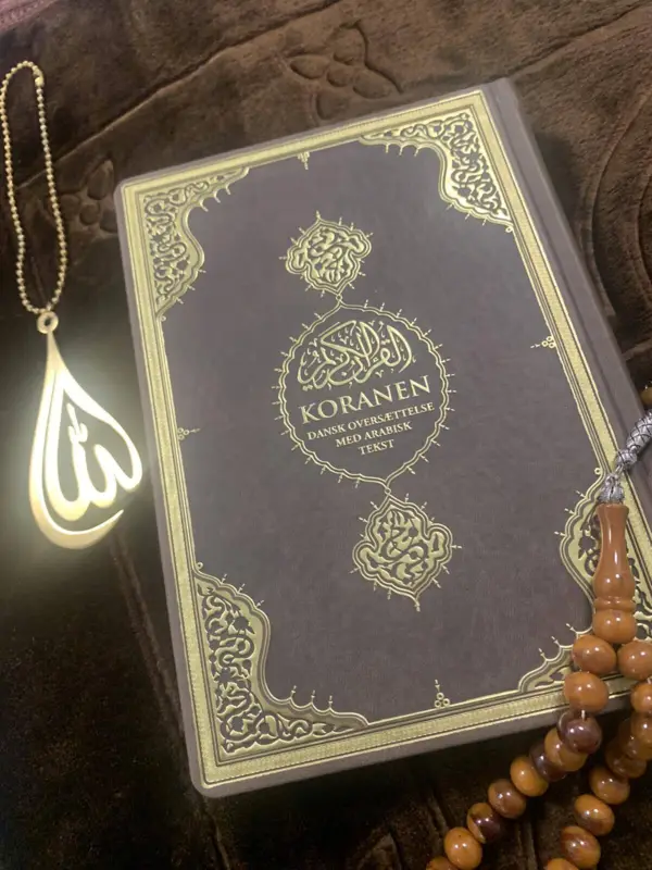 Koran luksus gavepakke med dansk oversættelse