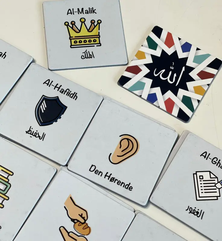 Allahs smukke navne memo/huskespil på dansk