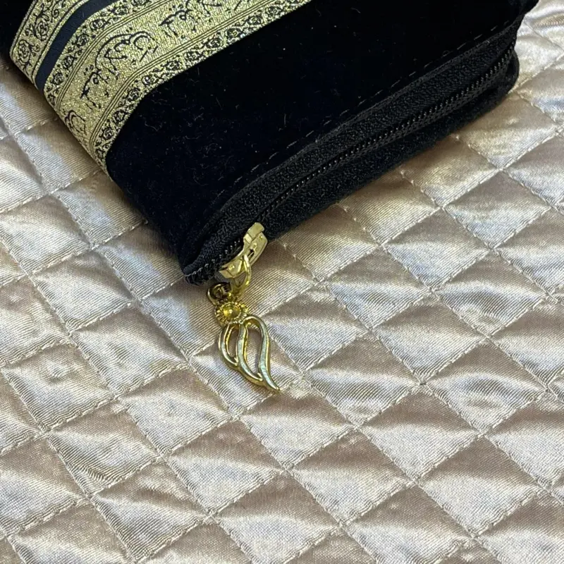 Rejsekoran med taske i kaaba design