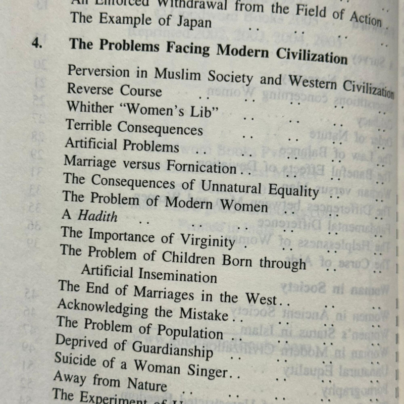 Frau zwischen Islam und westlicher Gesellschaft