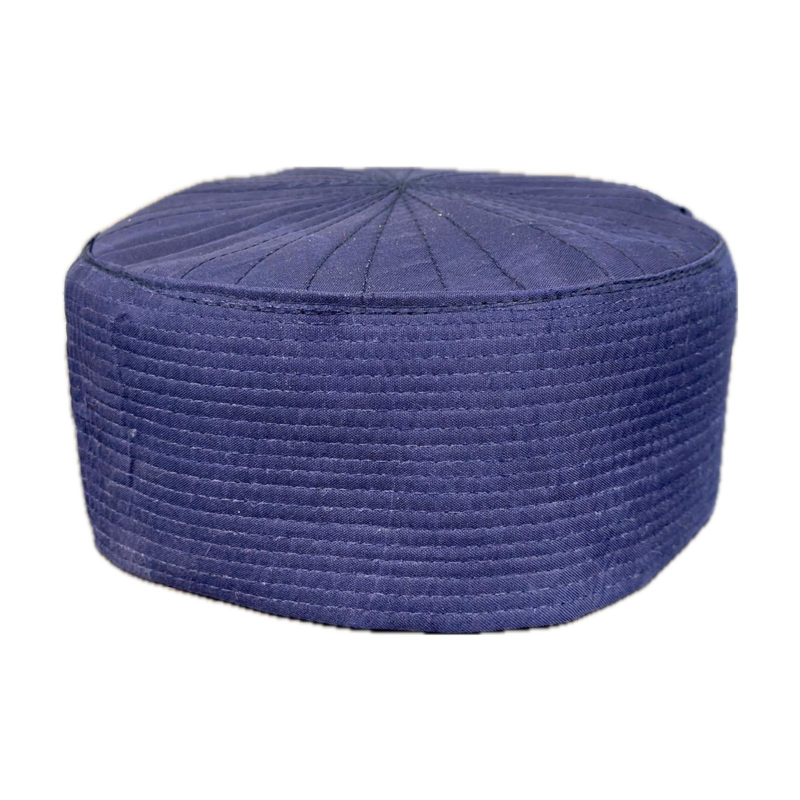 Klassisk bedehue i uelastisk stof, mørkeblå