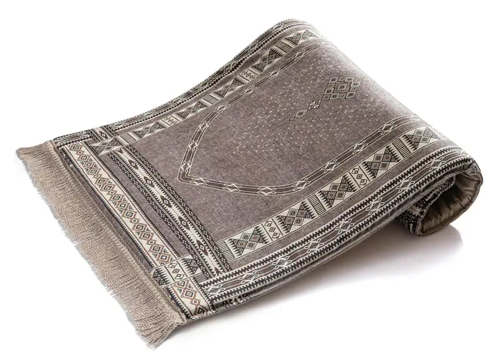 Al-Sakuun Ergonomisk Bedetæppe