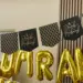 Umrah Mubarak Banner i guld og sort farve