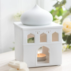 Jumah, oliebrænder og holder til fyrfadslys