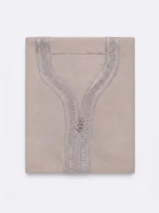 Beige M. Grå Thobe