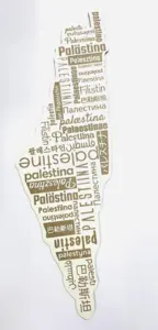 Palæstina kort i håndlavet træ Med palæstina på 40 sprog (40cm)